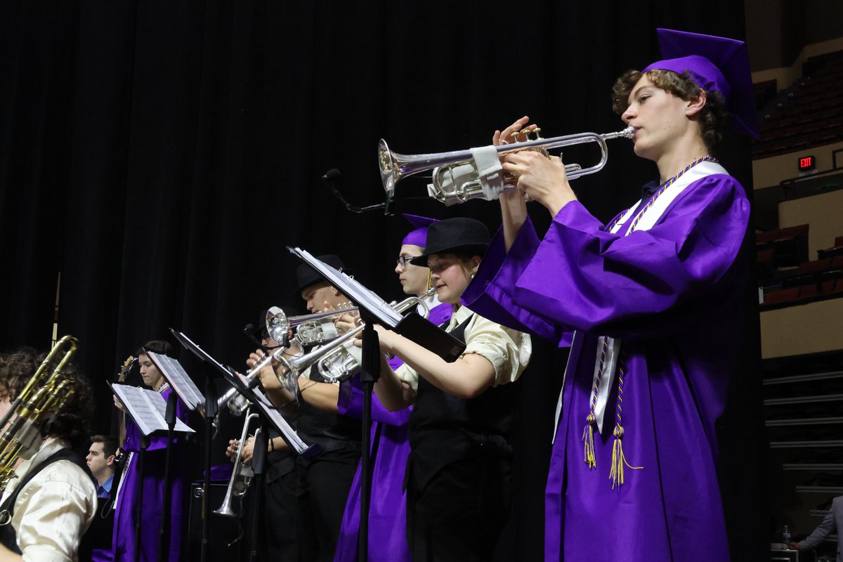 BSSDnews's tweet photo. Congratulations to the @WildcatsBSHS Class of 2024! 📷

The Wildcats celebrated 553 seniors earning over $7.9+ million in scholarships for their futures. The ceremony featured the Wildcat Jazz Ensemble and a student speaker. The event can be viewed in its entirety on our YouTube and Facebook Pages.

#WeAreBSSD #Classof2024