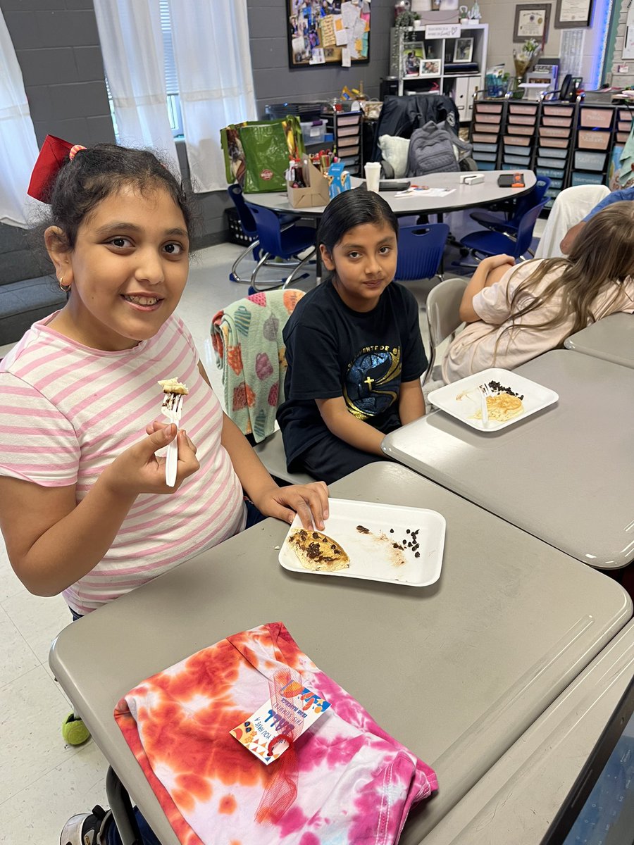 Mrs. Runion tweet media