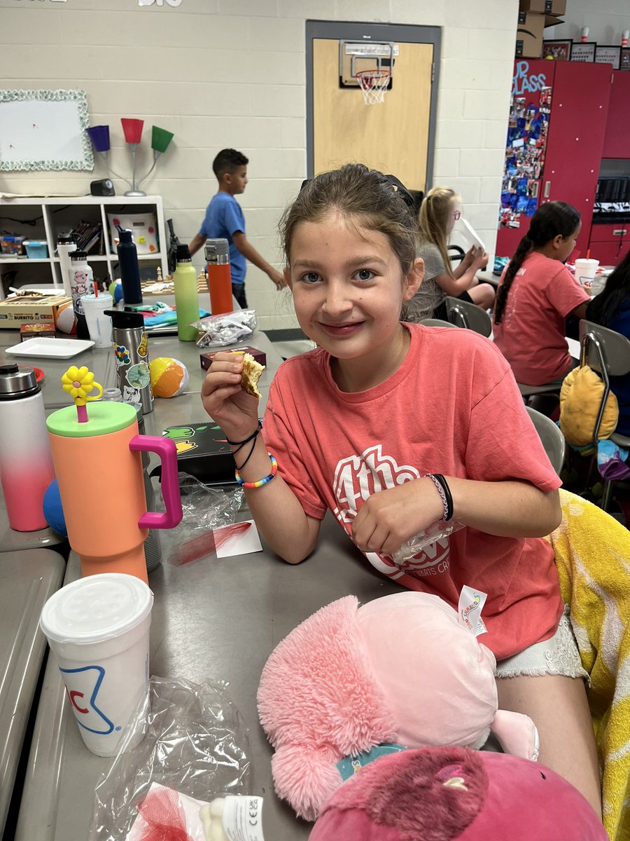 Mrs. Runion tweet media