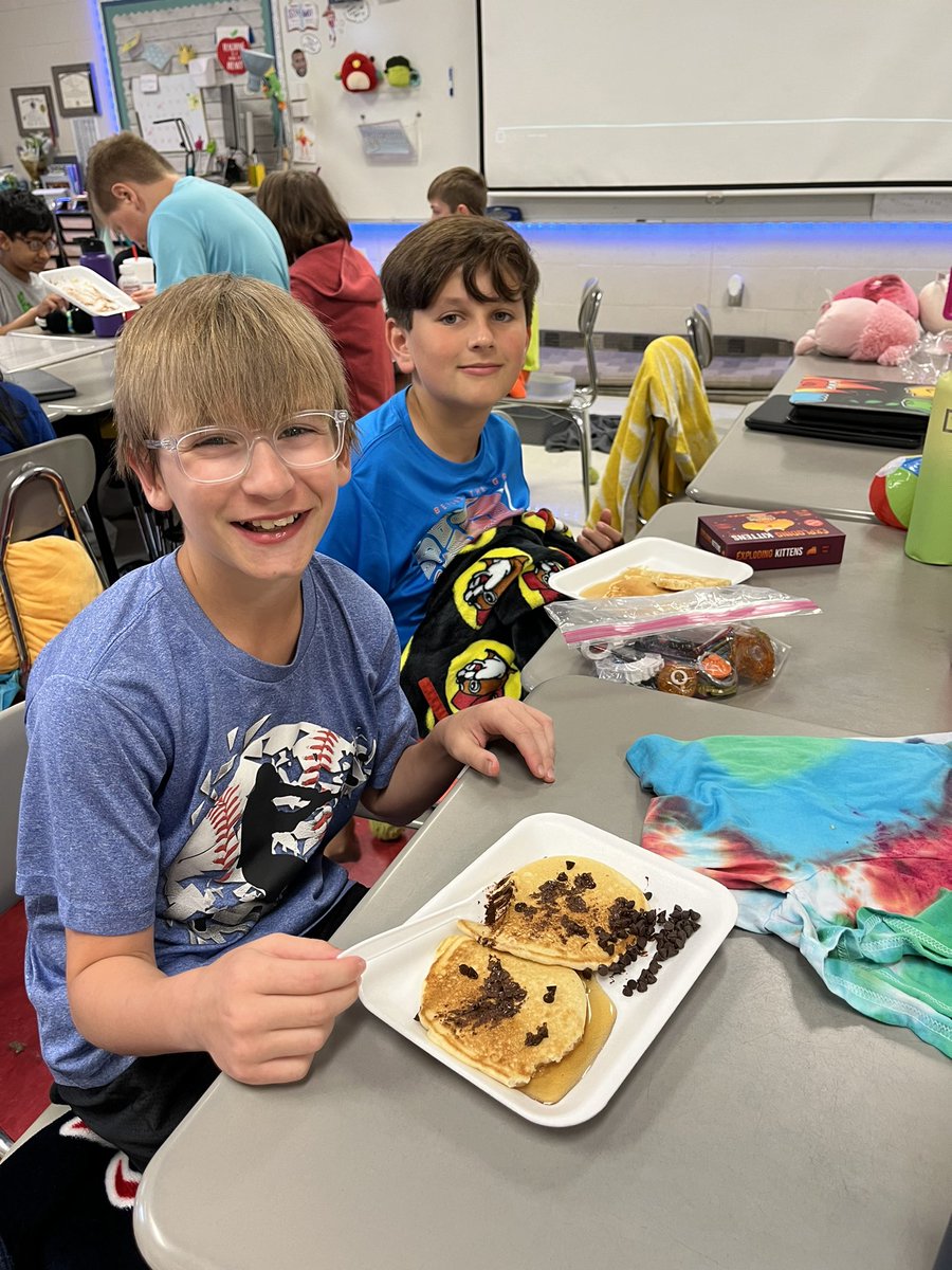 Mrs. Runion tweet media