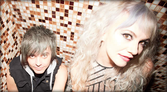 The Dollyrots Presentan El Video Oficial De Su Sencillo “Trees Sway” pipilopop.com/the-dollyrots-… <a href="/TheDollyrots/">The Dollyrots</a> via <a href="/PipiloPop/">Pipilopop</a>