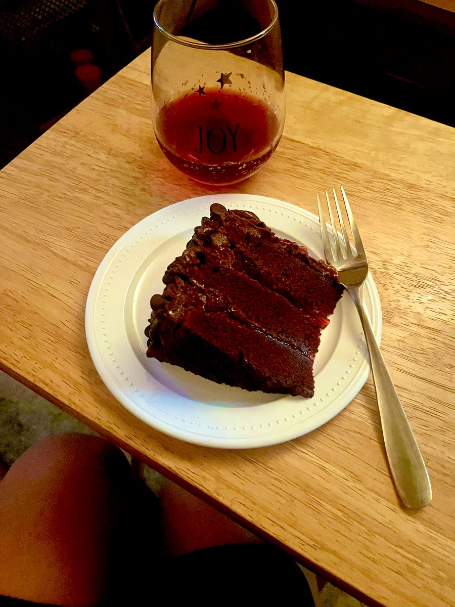Sunkisses7676's tweet photo. Oh my yum! #LocalBaker https://t.co/ULkVgYqFCX