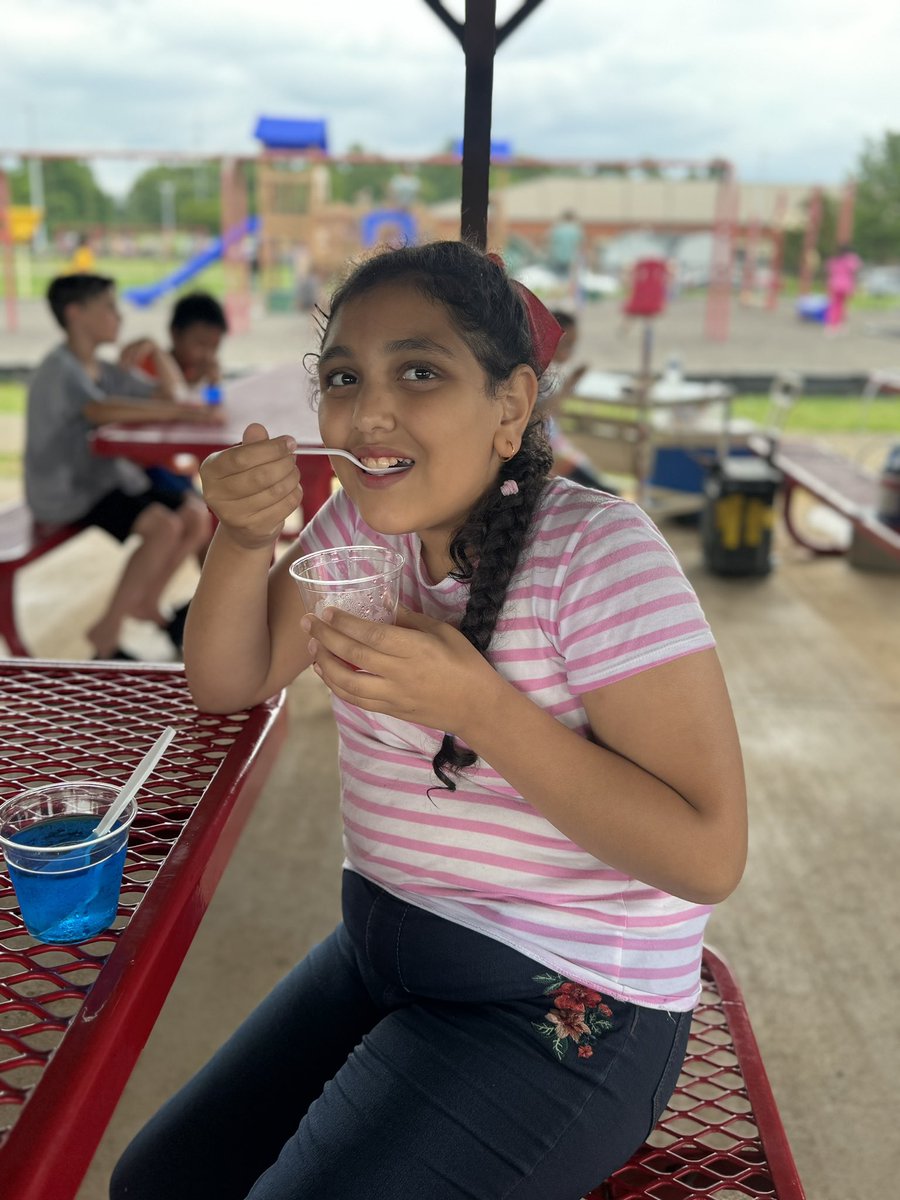 Mrs. Runion tweet media