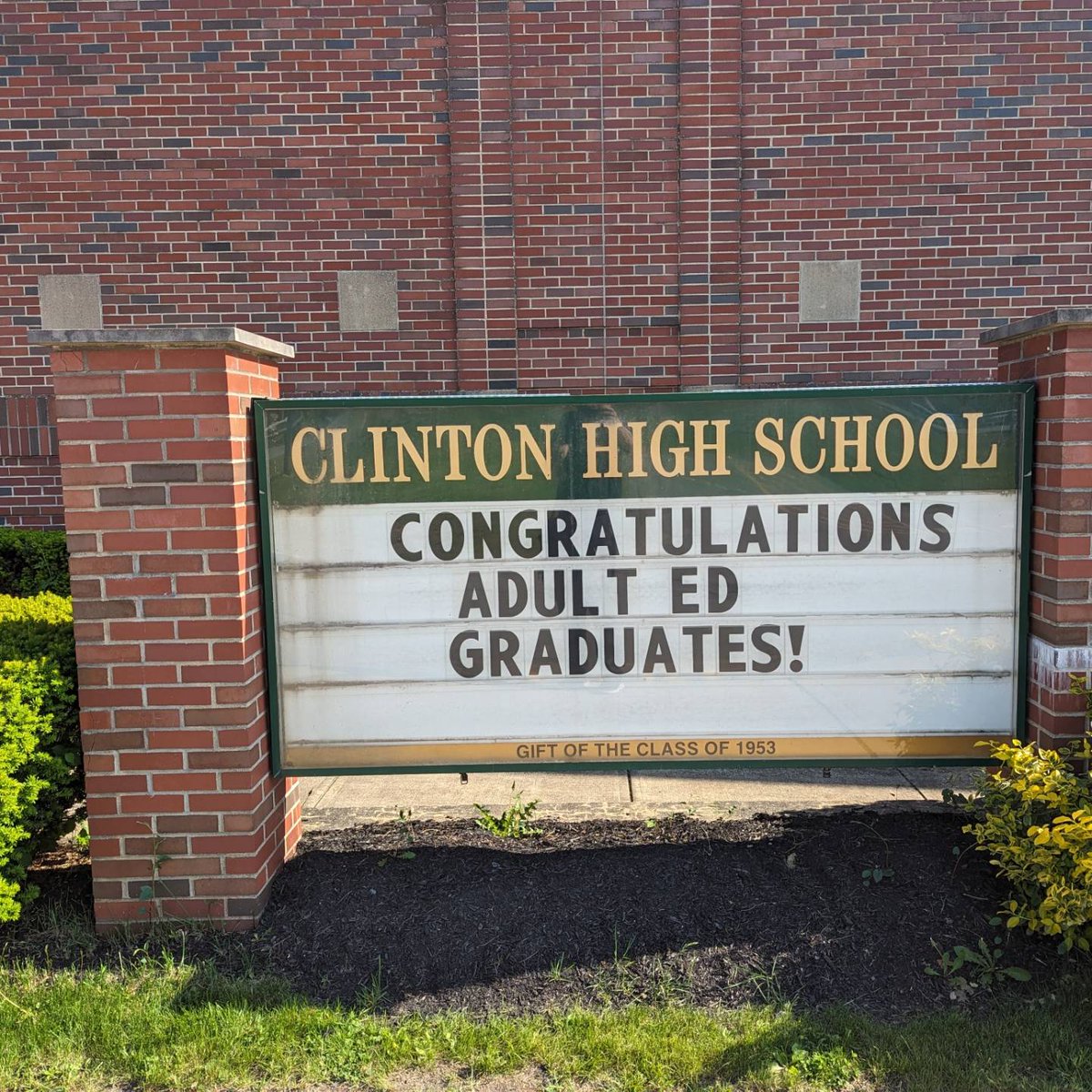 The_CALC's tweet photo. CALC's HiSet/GED Class of 2024. Congrats! https://t.co/QNVgAut9iw