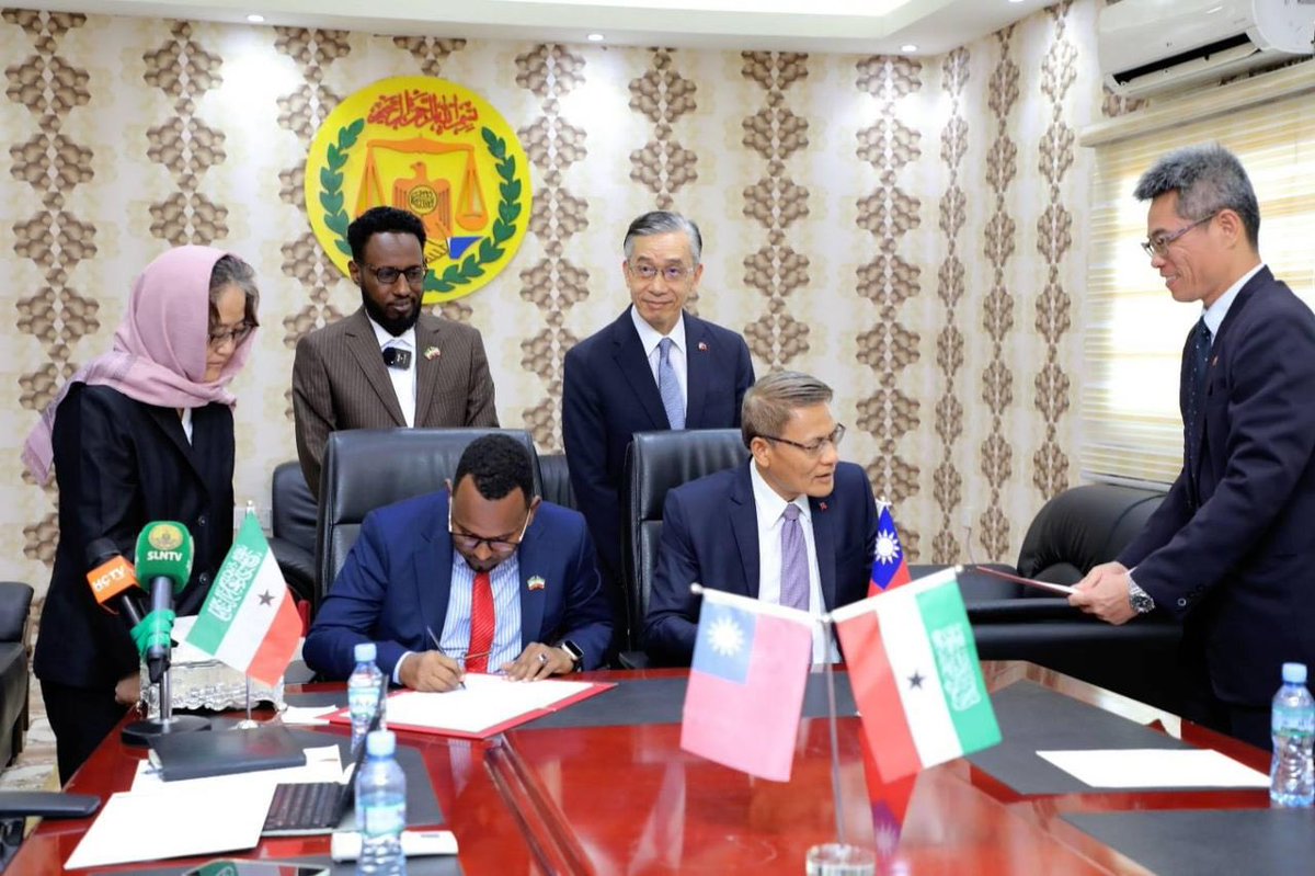 Another wonderful milestone! Together, Taiwan and Somaliland once again made significant progress on their fourth ICT project in a row. Taiwan is helping Somaliland, for the first time, set up a National Data Centre and Cyber Security to protect the nation's sensitive digital