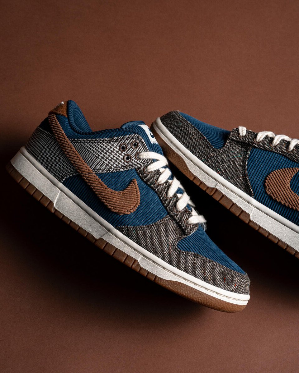 Ad: Restocked via Nike Nike Dunk Low Tweed Midnight Navy Corduroy Shop: howl.me/cmi5YQNRCZC