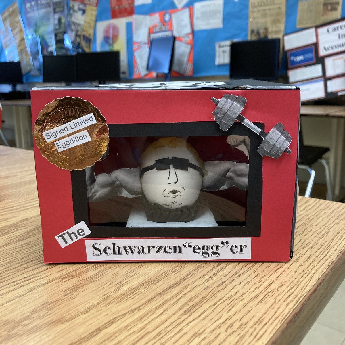 missdpimentel's tweet photo. Egg-celent packaging from @ChamCCS #Marketing students @chaminade_cs #bmi #businessmarketing https://t.co/XVlFFHpvUD