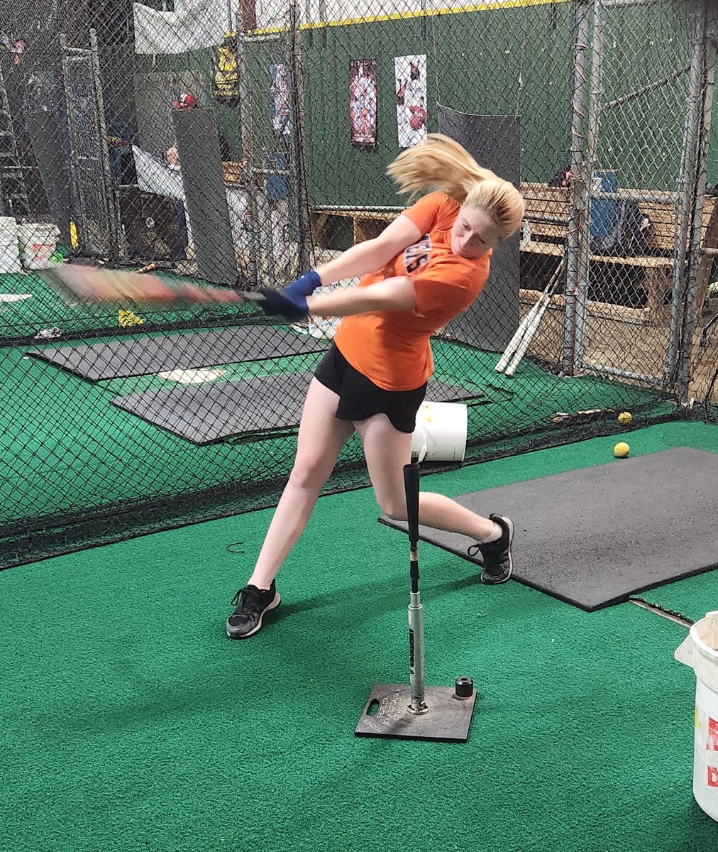 joshbisson's tweet photo. Can't tell you how proud of this kid I am! She works her tail off daily. I don't get on here much but had to have a dad moment. Her success on the field and in the classroom is amazing! Go get your dreams Syd! https://t.co/XRH27BZgbt
