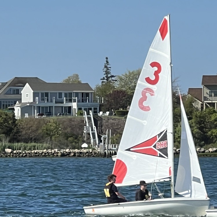 NausetHS's tweet photo. The Nauset Sailing Team at the 2024 Cape and Islands League Championships https://t.co/KrXSao67V5