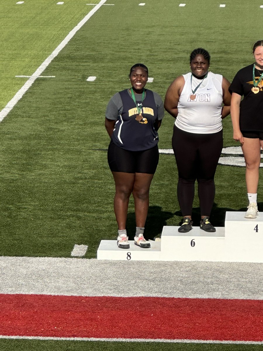 NDAEagleSports's tweet photo. Congrats to @NDATrack_Field thrower Bobbi Hunt on making the podium with an 8th place finish (34’9.75”) in shot put at the OHSAA Regional Tournament! Way to go Bobbi! 🦅 #GoNDAEagles https://t.co/ICKWZ1CbZO