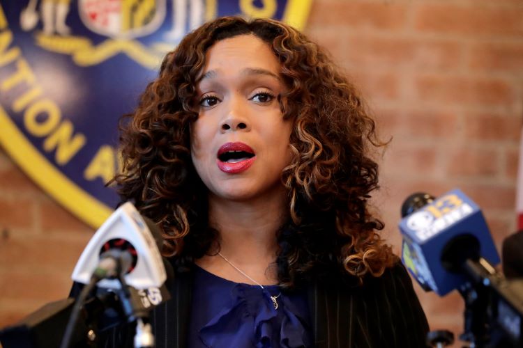 Marilyn Mosby pursues presidential pardon amidst national support by Tashi McQueen, AFRO Political Writer ow.ly/GsqP50RRUTr #marilynmosby #baltimorejustice #mortgagefraud #presidentialpardon #justiceformosby