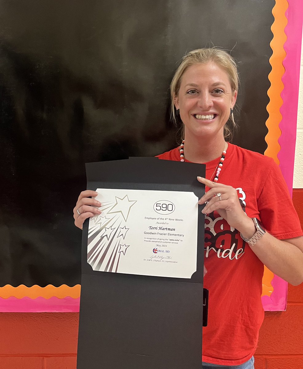 Congratulations to Ms. Hartman, 2nd grade teacher, for receiving the CISD 590 award for the 4th Nine Weeks!  Thank you for always going above and beyond for GFES!🐾 #todayincomal #GrowingGreatness #TogetherWeThrive