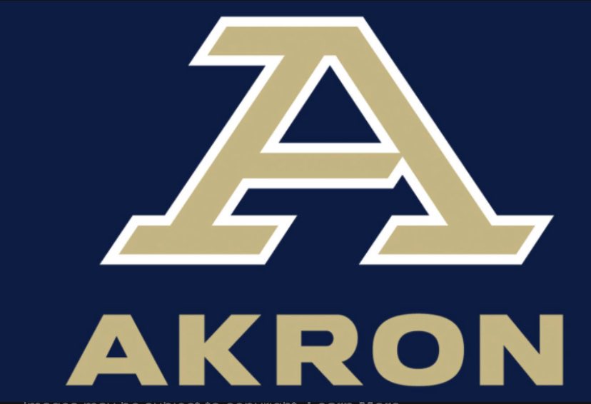 #AGTG after a great talk with @M_ShusterAKRON I’m blessed to receive my 7th offer from!!💙 @ZipsFB @SummervilleSB @DAWGHZERECRUITS @PrepRedzoneSC