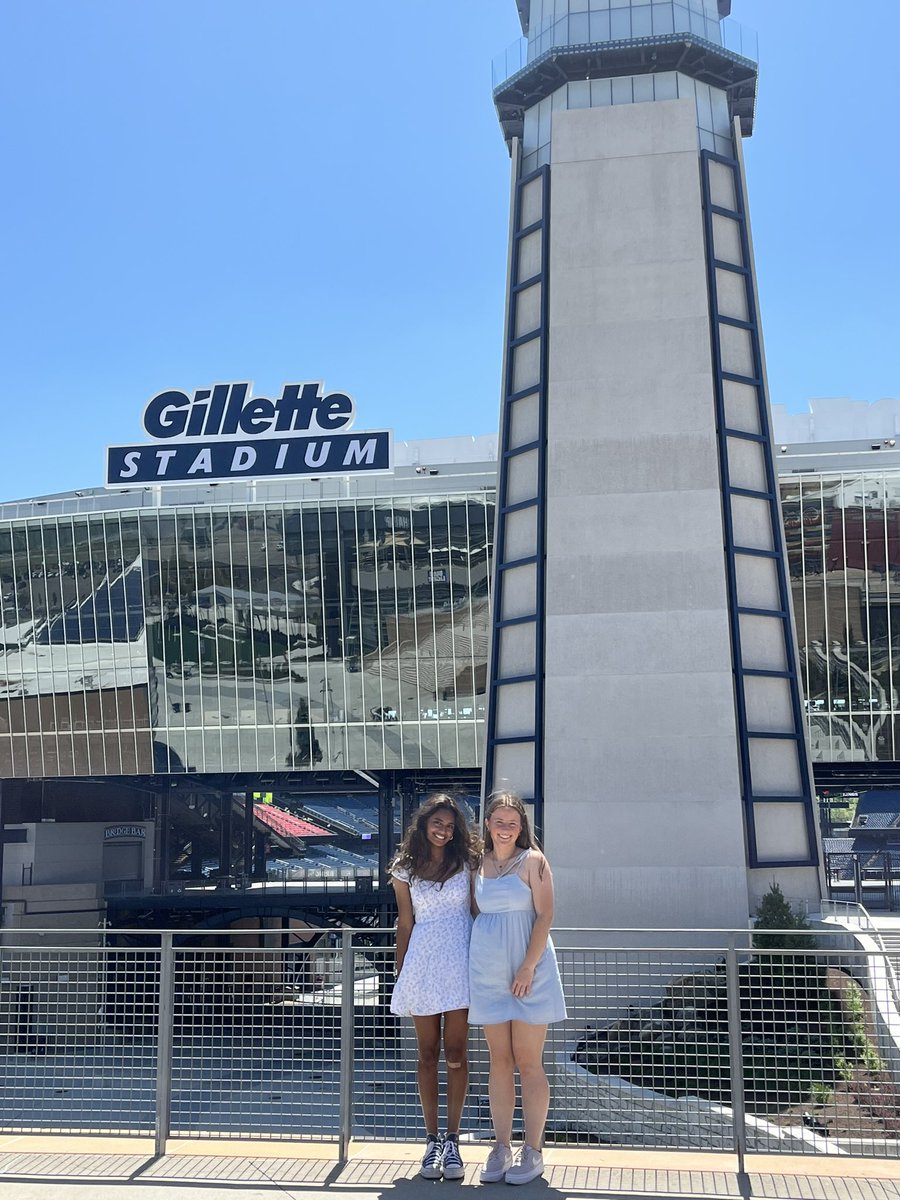 Winch_Athletics's tweet image. Great job by Kaayva Kumaran and Cam Henning representing WHS at the MIAA Girls and Women In Sports Day!