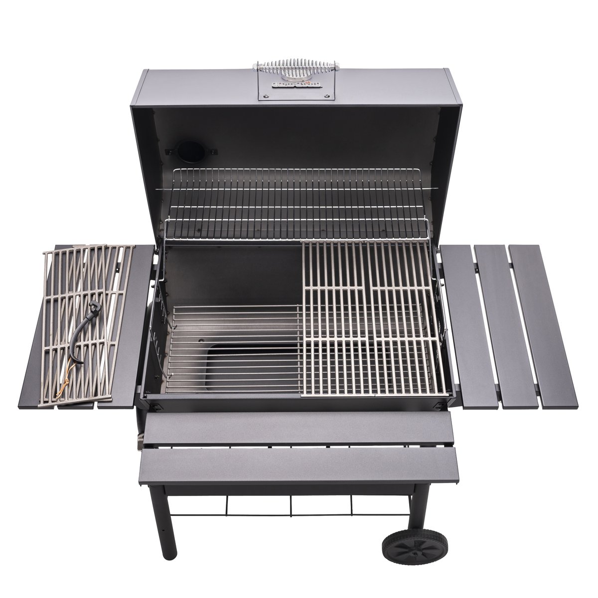 chefkevinashton's tweet image. #WorcesterHour I was sent a Charcoal L barbecue by #CharbroilUK and asked to review it. It is now assembled and ready for me to take it for a test drive. Watch out for the review on my #YouTubechannel #chefkevinashton #charcoalBBQ #review