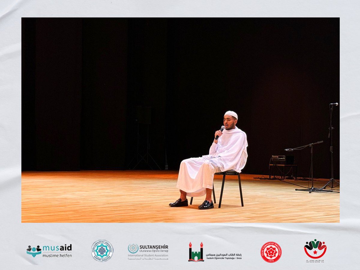 SotSivas's tweet photo. لقطات من فقرات  اليوم الثقافي السوداني بسيفاس 

#اليوم_الثقافي 
#اليوم_الثقافي_السوداني #السودان #السودان🇸🇩 #ثقافة #ثقافات_مختلفه #انا_سوداني #بلد_الخير #بلد_الخير_والعز_والأمن_والأمان #حضارة #حضارات #حضاره_وتراث  
#sudan_tanıtım_günü💓💓💓 #sudan #kültür #sudan🇸🇩 #türkiye #sivas https://t.co/CKaeM8P55H