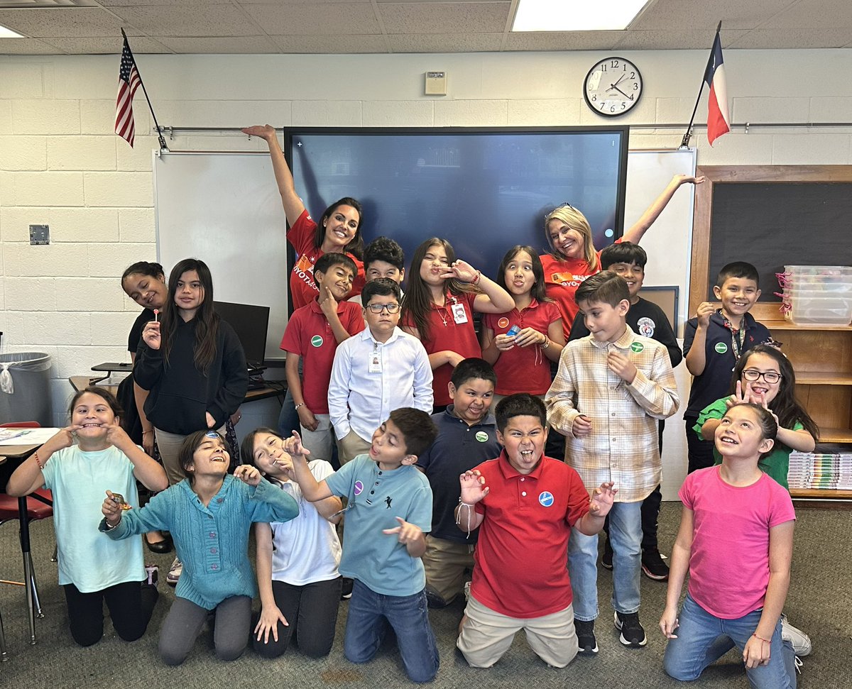 Daniella Garcia (@dagarcia96) on Twitter photo We had an awesome time during JA Day! Our 2 presenters from <a href="/Toyota/">Toyota USA</a> were absolutely the best. They did such a great job with the students. <a href="/KeyesTigerCubs/">Tiger Cubs</a> <a href="/IrvingISD/">Irving ISD</a> We had an awesome time during JA Day! Our 2 presenters from <a href="/Toyota/">Toyota USA</a> were absolutely the best. They did such a great job with the students. <a href="/KeyesTigerCubs/">Tiger Cubs</a> <a href="/IrvingISD/">Irving ISD</a>