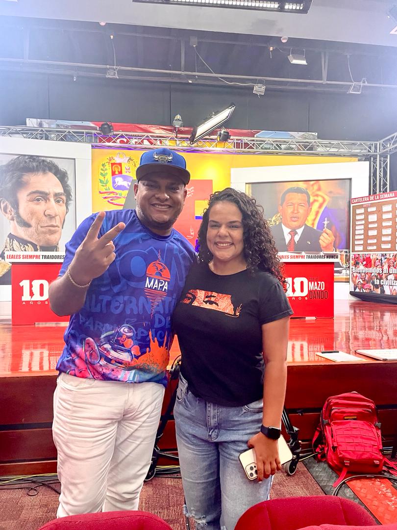 Desde el #mazodando con el capitán <a href="/dcabellor/">Diosdado Cabello R</a> 
Agradecidos con 
<a href="/NicolasMaduro/">Nicolás Maduro</a>
<a href="/Nahumfernandezm/">Nahum Fernández</a>
<a href="/PSUVcarmenzerpa/">Carmenzerpa.psuv</a> 
<a href="/ArangurenAlex1/">Alexander Aranguren</a> 
<a href="/rodbexa/">Rodbexa</a>
#movimientomapa
