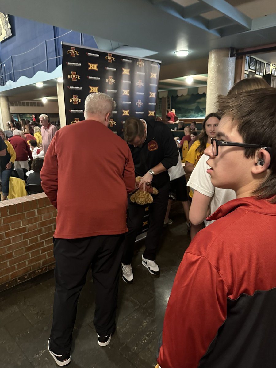 Got to visit with Cy, say hi to the Coaches, and cheer alongside the great @CycloneATH faithful at the final Tailgate Tour stop! ❤️💛 #proudtobeONE