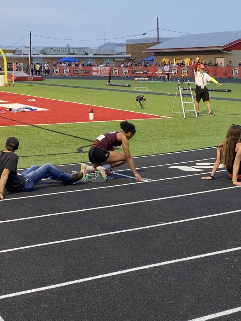 Joyce Stallard just finished the 200 m dash. Results are still unofficial. Just the 4x400 left for the Dukes today. Several podium placers today for the Dukes and several moving on to the finals Friday. Regional Podium: 
Joyce Stallard High jump
Ned Gott Pole Vault 
Girls 4x800