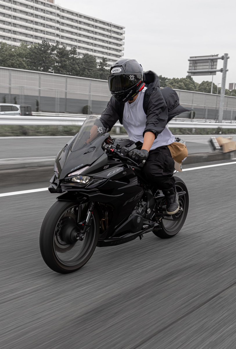 yoshi_cbr250rr's tweet photo. やっぱりバイクはいい！
写真撮ってくれてありがとう！

@_d_photo_  #cbr250rr #mc51 https://t.co/N9vLO8kZs4