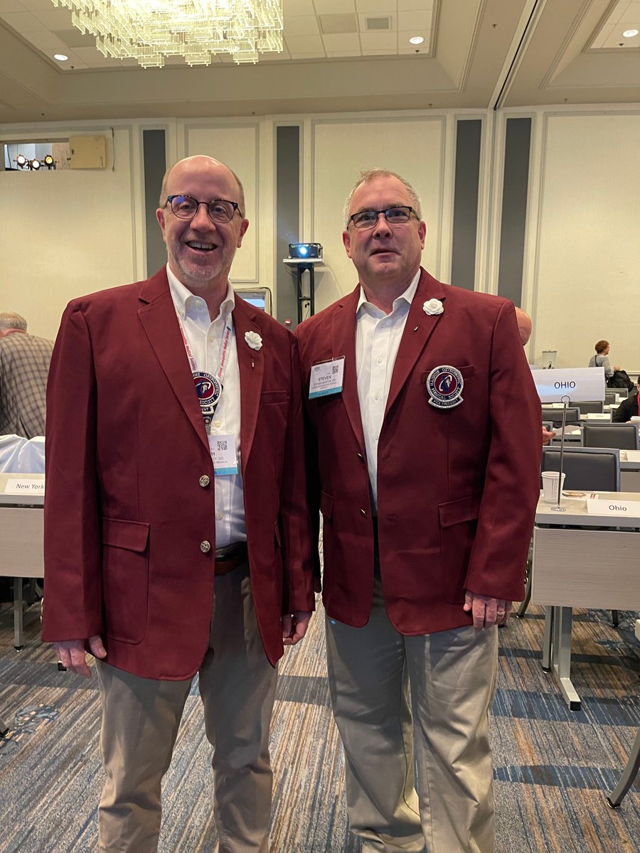 Cheers to our incoming president, Dr. Steve Morton and past President, Dr. Ralph Naftaley!  Thank you for your service to IOMS