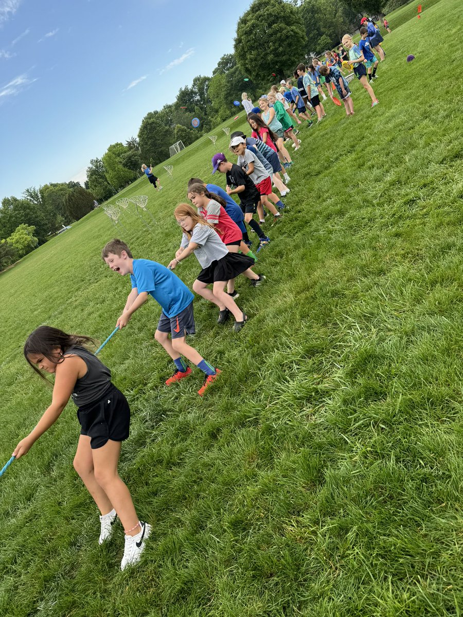 meyerreaders's tweet photo. Field Day! 👏👏👏 https://t.co/ZSRuLMv6SY