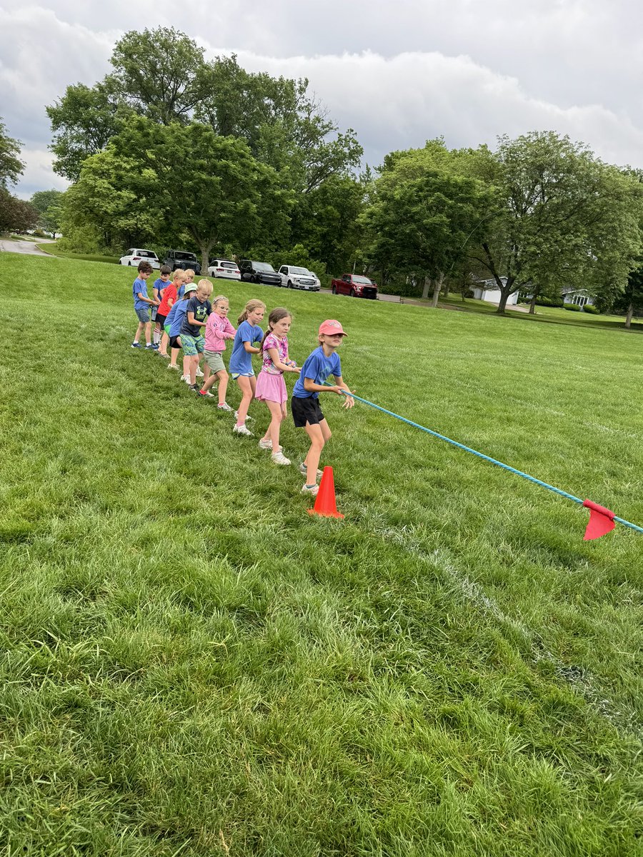 meyerreaders's tweet photo. Field Day! 👏👏👏 https://t.co/ZSRuLMv6SY