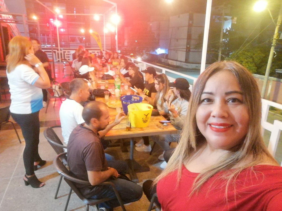 @angelica7 tweet media