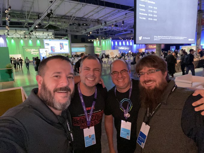 vExpert's tweet image. Blogger pass applications for VMware Explore Las Vegas close soon! Don&apos;t miss your chance to receive a full conference pass. Apply today
forms.gle/UY1EUQJu6PeNLJ…