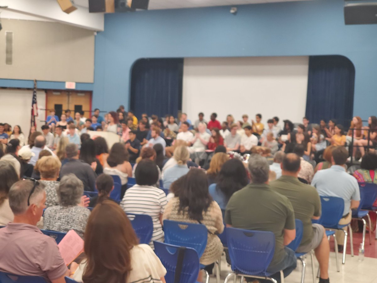 Greg Colon tweet media