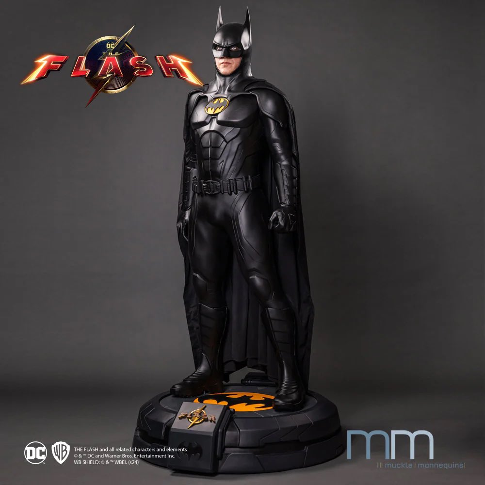 BATMAN KEATON (Version 2 ) Life-Size Statue, SCALE 1:1 / 216 CM
2023 閃電俠 | 蝙蝠俠 (米高基頓版本)
Visit for more details : tacodama.com/product-page/t…

#theflash #batman #michaelkeaton #lifesizefigure #ifesizeprops #superheroes #dc #mucklemanneguins #lifesize #ifesizestatue