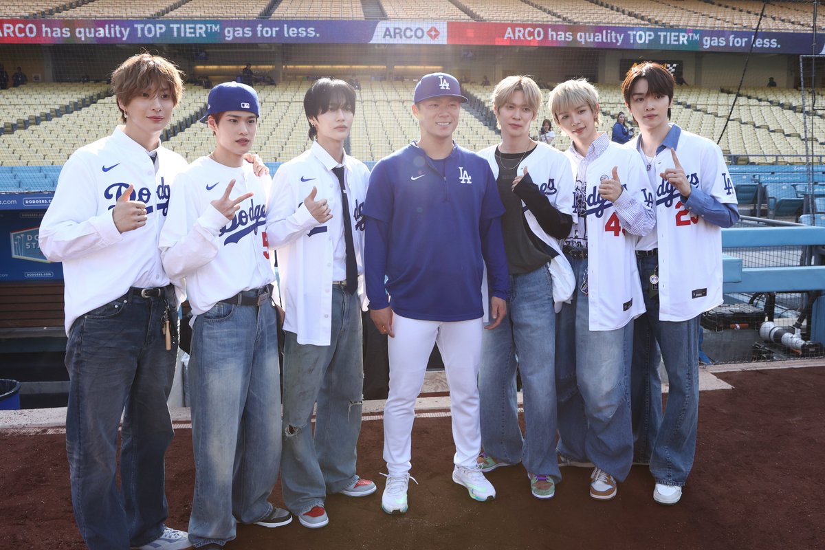 K-pop group RIIZE is at Dodger Stadium for an exclusive performance before the game tonight ... and they already got to meet Yoshinobu Yamamoto! 🤩

#RIIZE #라이즈 @RIIZE_official