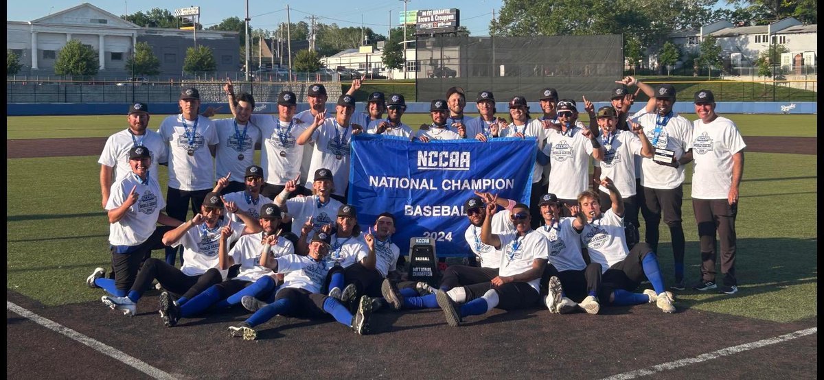 Luther Baseball tweet media