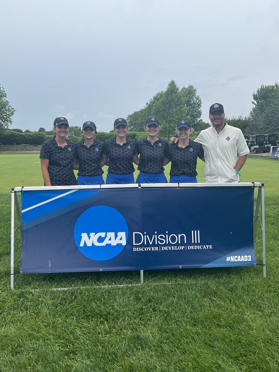 AuroraU_Golf's tweet photo. Thank you!  

What a season.  🙌🙌🙌🙌🙌

#weareoneAU

@NACC_sports @AuroraU @AU_Spartans https://t.co/XMvKuJtVbL