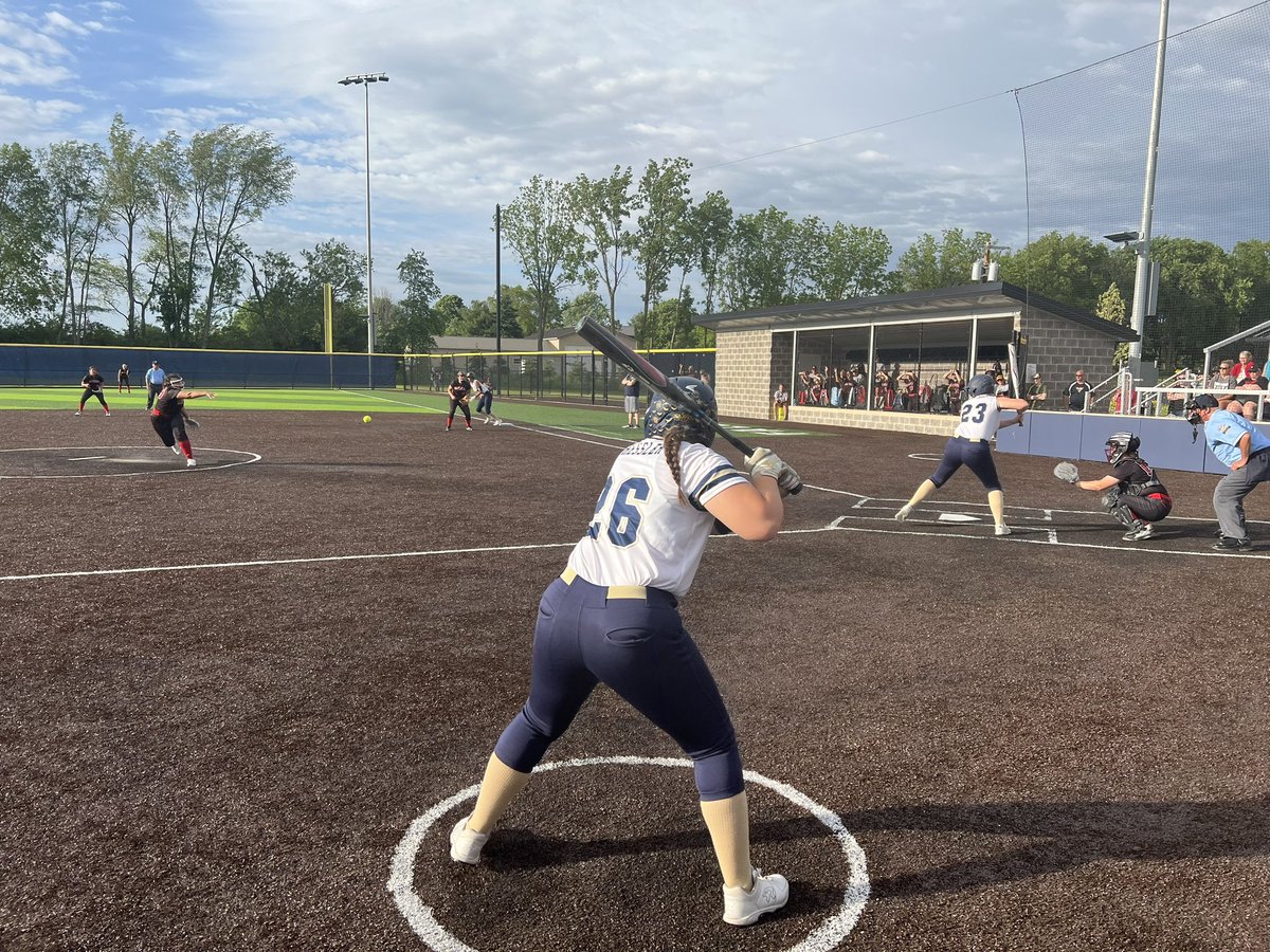 It was a hard loss for our Softball team! We are still proud of you! ❤️ @fjshs_sball