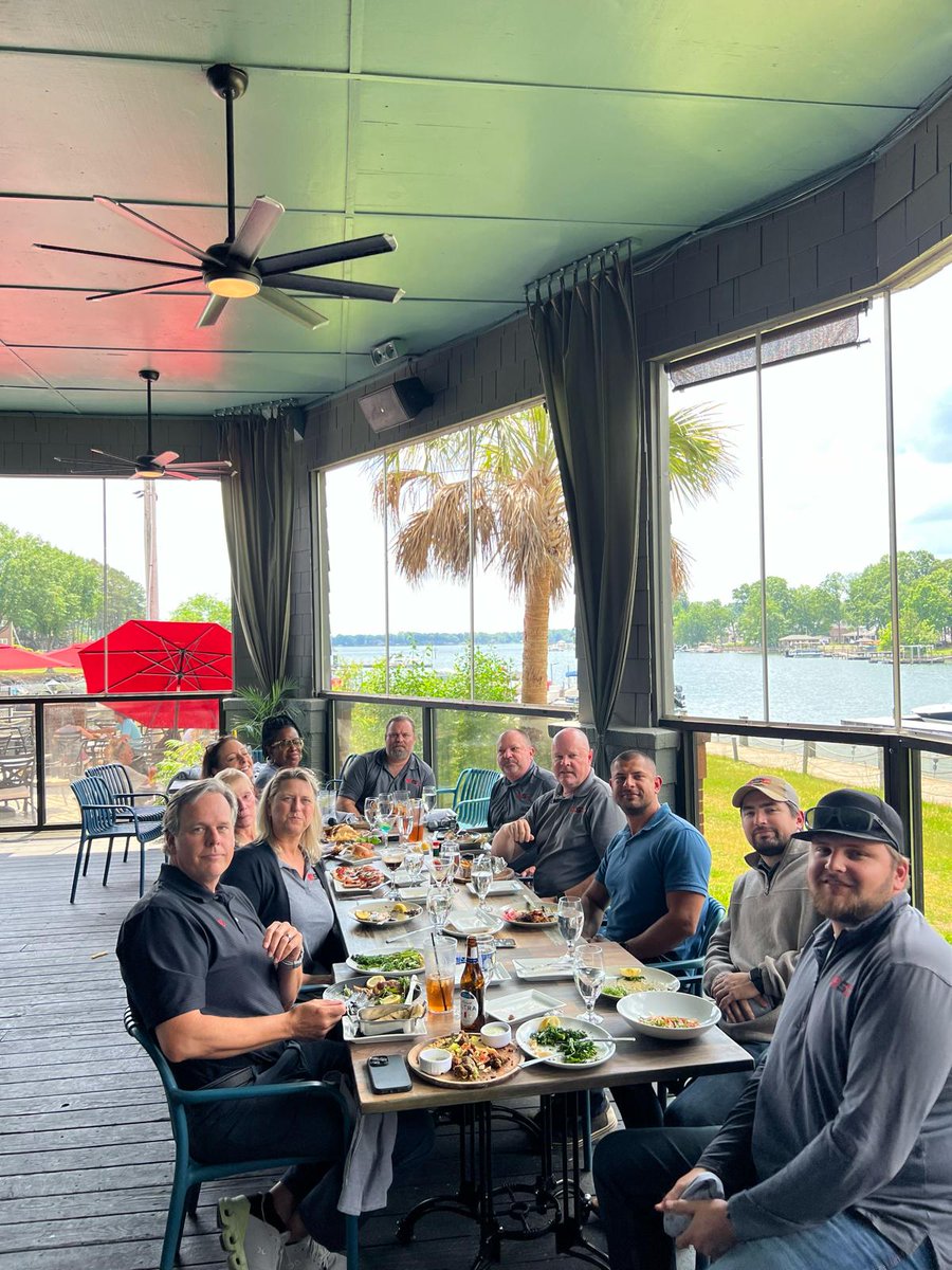 Catching up with the best work fam with golf and good food! #WorkFriends #OfficeLife #GoodTimes #BeatingBurnout