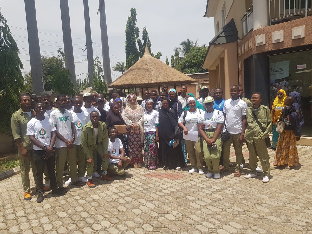 dodeel_cds_kad's tweet photo. What a lovely time we had with the committee chairman, mentors and mentee of the program
#mindthegap. 

It was really an interesting moment gaining knowledge and serving.

God bless Dodeel Kaduna

#NYSC
#digital_on_boarder
#CDS
#mindthegap https://t.co/94JuSMs1jM