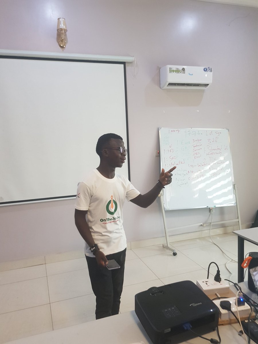 dodeel_cds_kad's tweet photo. What a lovely time we had with the committee chairman, mentors and mentee of the program
#mindthegap. 

It was really an interesting moment gaining knowledge and serving.

God bless Dodeel Kaduna

#NYSC
#digital_on_boarder
#CDS
#mindthegap https://t.co/94JuSMs1jM