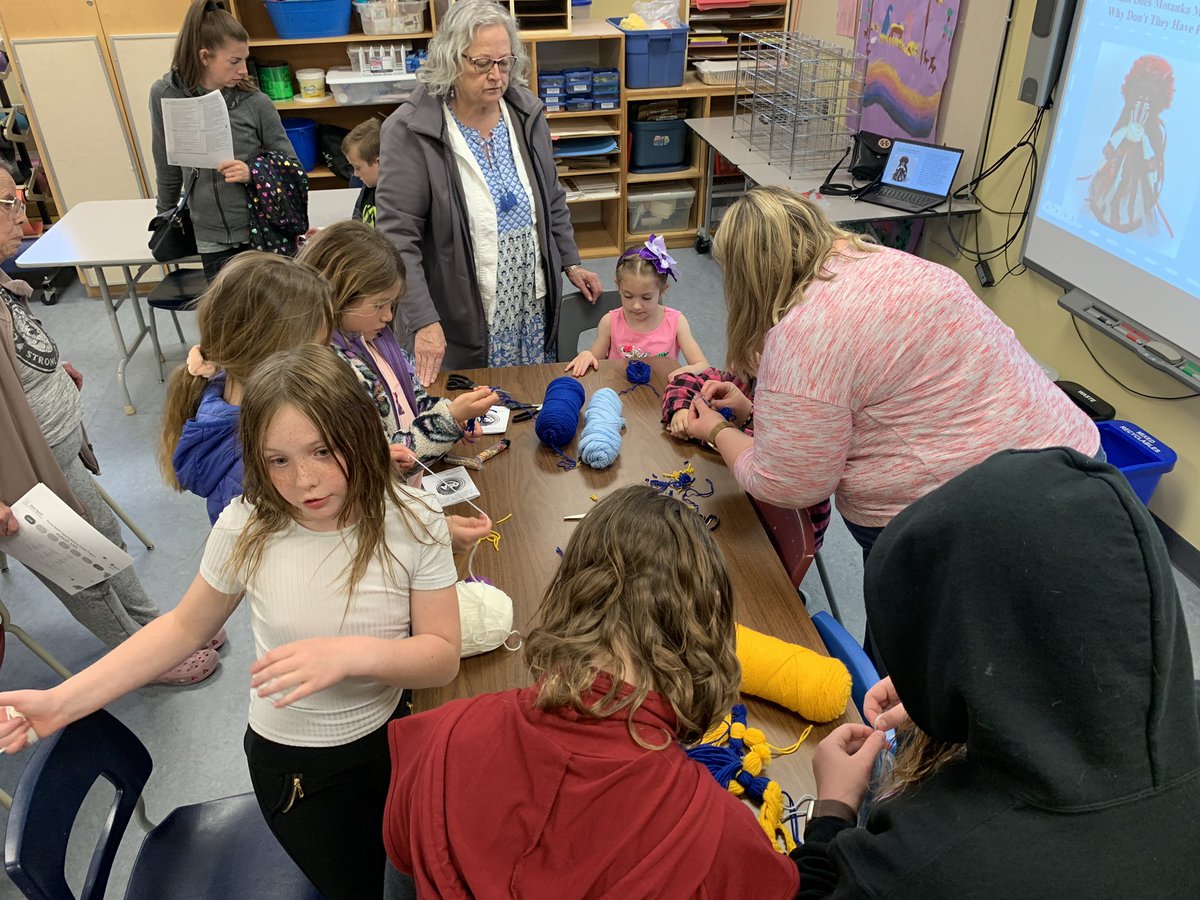 Holy Spirit Catholic School Division tweet media