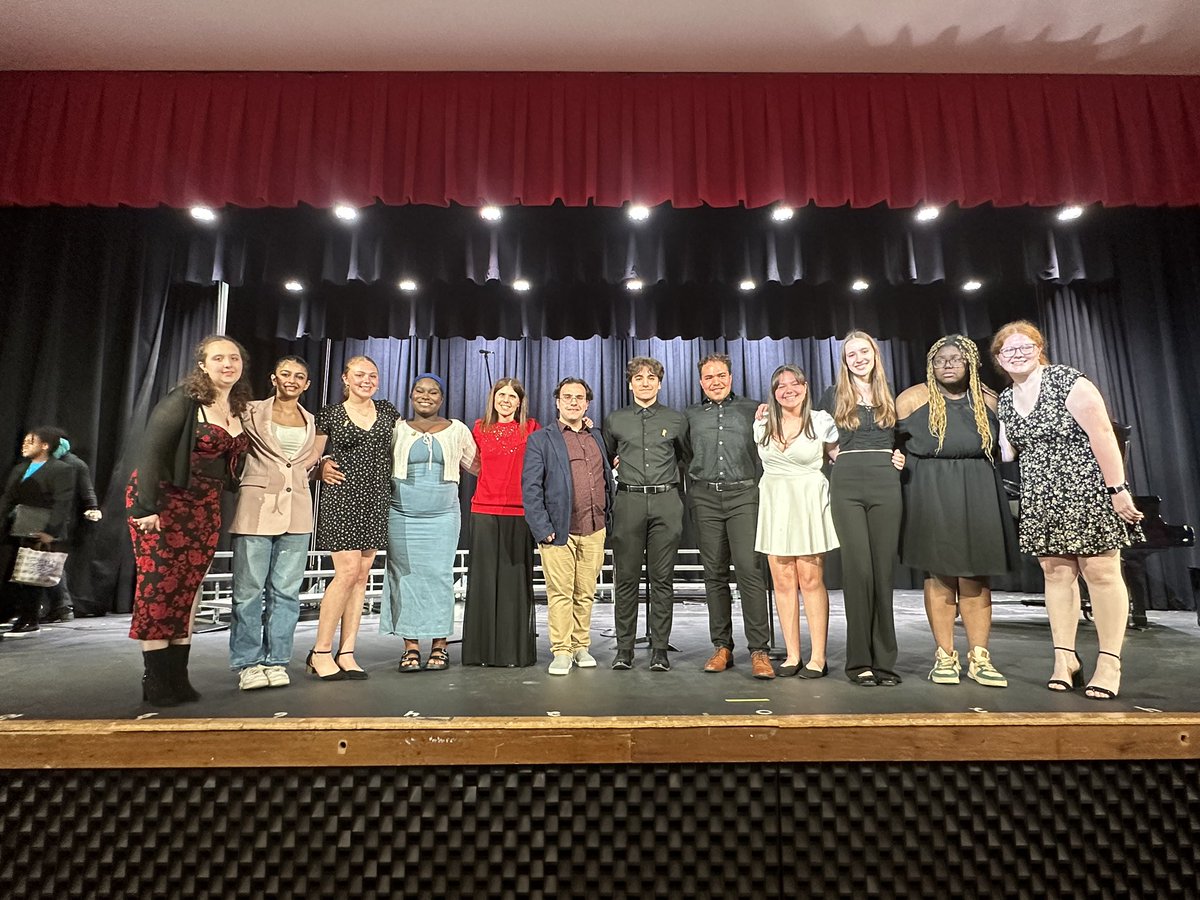 Mrs. Caravano tweet media