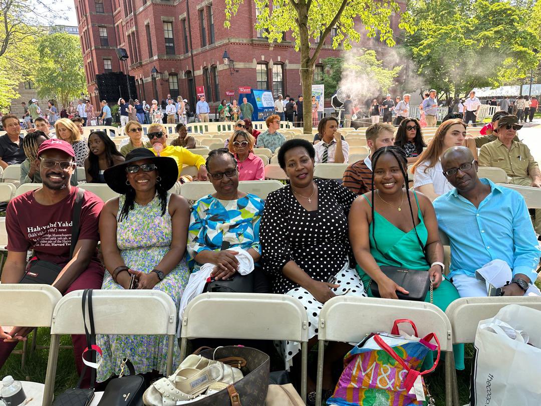 pamdebams's tweet image. Cheers to a memorable Class Day at Harvard College celebrating Ananda's graduation with the Class of 2024! 🎓🎉 From the inspiring exercises to the delightful picnic, it's been an awesome day on campus. To God be the glory! 🙏👍🙌 #HarvardGrad #Classof2024