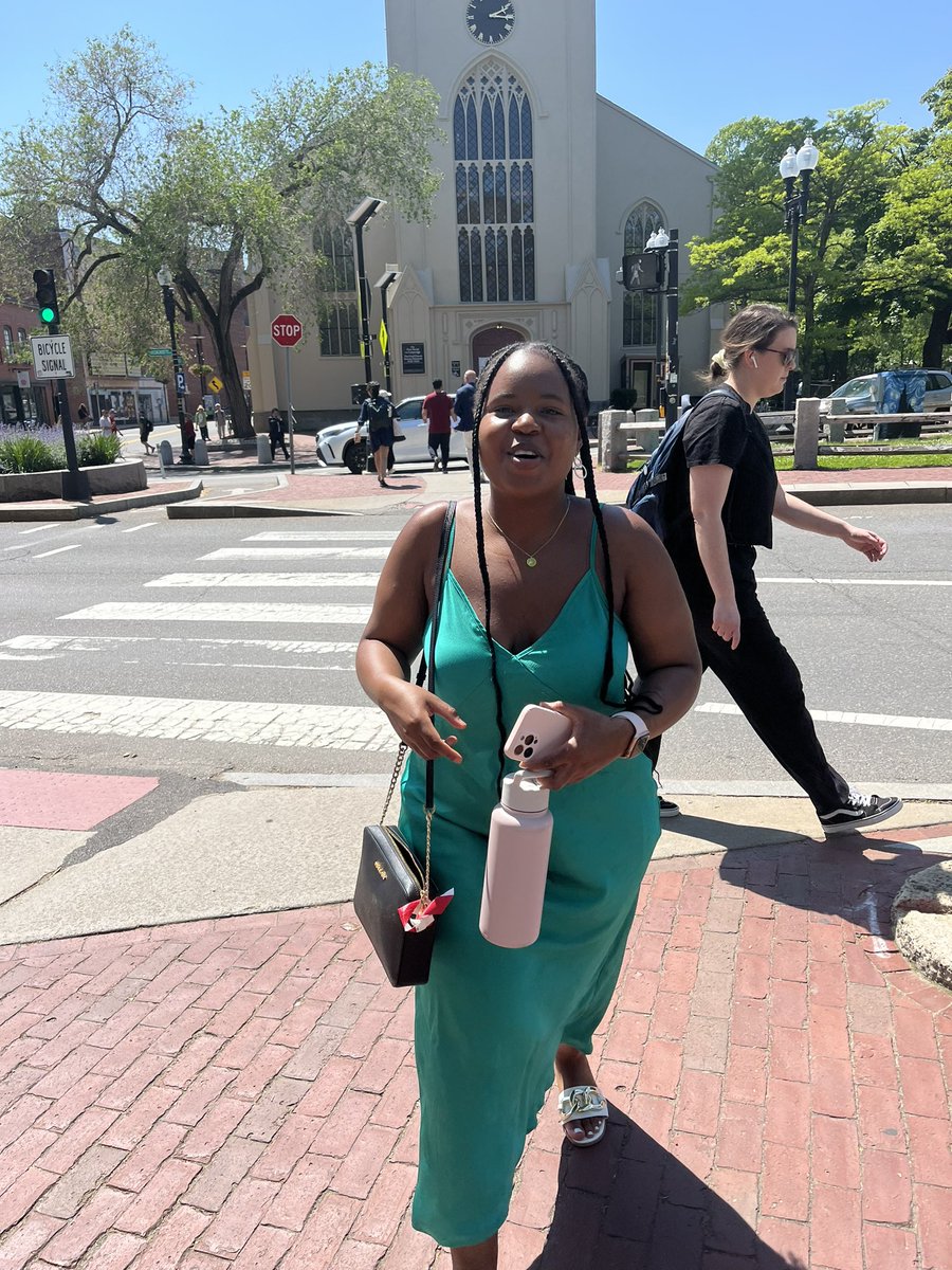 pamdebams's tweet image. Cheers to a memorable Class Day at Harvard College celebrating Ananda's graduation with the Class of 2024! 🎓🎉 From the inspiring exercises to the delightful picnic, it's been an awesome day on campus. To God be the glory! 🙏👍🙌 #HarvardGrad #Classof2024