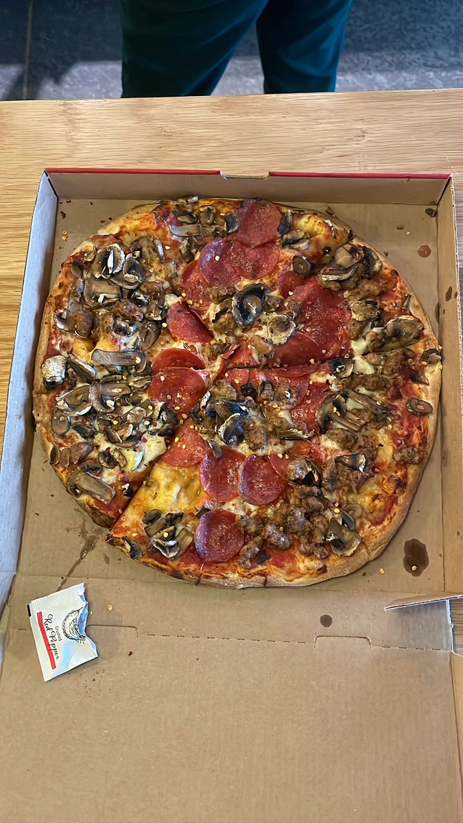 keith_rettig's tweet image. MOD Pizza helping me celebrate Bitcoin Pizza Day!!!
#btc #modpizza
