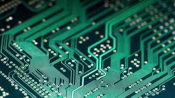 Linda13521's tweet image. 💡 What is #PCBrouting?

All PCB routings need to have copper that connects components on the surface layer or internal layers, known as traces. PCB routing is a very important step when designing PCBs. It usually builds on the preceding step, referred to a placement.