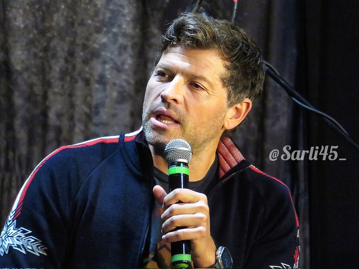 Sarli45_'s tweet image. I guess this is my "Misha looking stage right" series lol

Gotta love his intense and expressive face!

From Misha's Saturday panel at #SPNNJ #NJCon