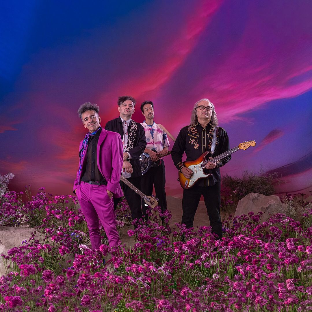 #JrzArt | Café Tacvba está de regreso con nuevo sencillo y la sesión de fotografías para este lanzamiento estuvo a cargo d ella Fotógrafa Mexicana originaria de #CiudadJuarez Persia Campbell 

👏🏻👏🏻👏🏻👏🏻