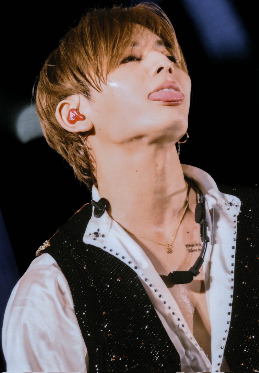 finaaa_leo's tweet photo. These are so bad Ryosuke 😵 https://t.co/WBW0Os85vH