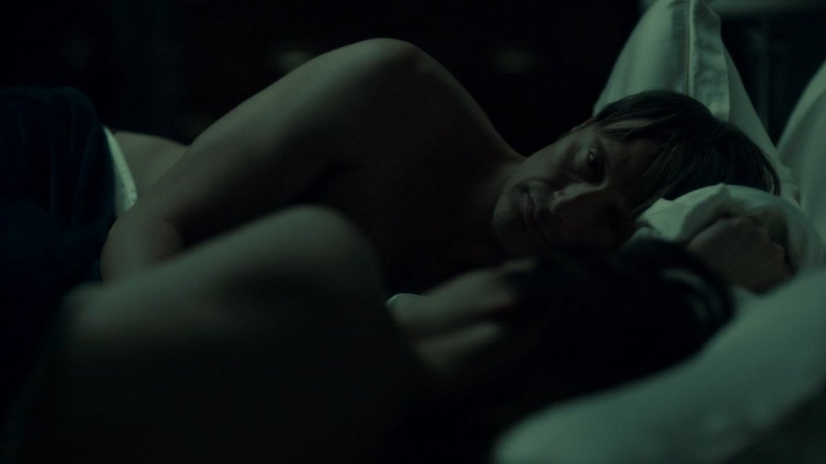 Bean_Scheme's tweet photo. The correct interpretation of this scene is that Hannibal probably drugged Alana.
My interpretation is that he laid some stellar pipe and it put her in a coma.
#ThisIsMyDesign #HannibalRewatch #Futamono https://t.co/Q4PHir8ECa