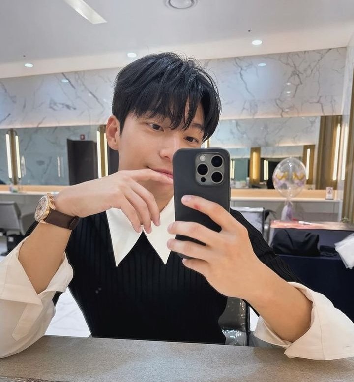 Hola, buenas noches. 

#𝐆𝐚𝐲𝐑𝐨𝐥 #𝐅𝐫𝐞𝐞𝐑𝐨𝐥 #𝐒𝐞𝐱𝐑𝐨𝐥